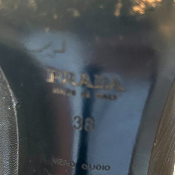 PRADA Black Leather Heels with Bow - Size 38 - Picture 6 of 7